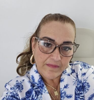 Ayleen perfil